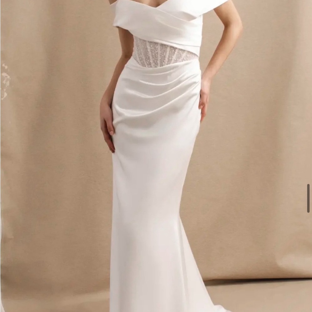 Divine Atelier wedding dress